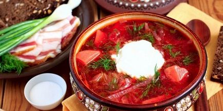 Conținutul caloric de borscht pe carne de vită, pe bulion de pui, fără carne