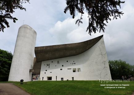 Chapel le corbusier în articolele ronschan