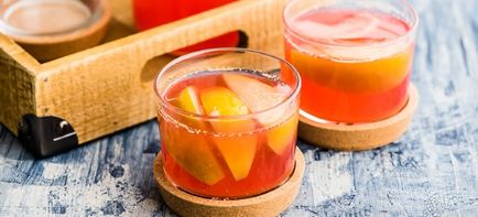 Компот з персиків на зиму - прості рецепти з апельсинами, абрикосами, яблуками і без стерилізації