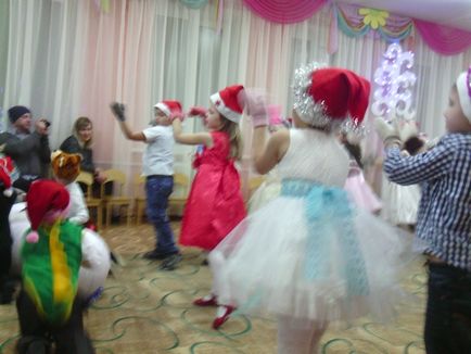 Consultare (grupul de juniori) despre cum să învețe copiii să cânte și să danseze, să descarce gratis,