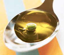 Косметика на основі оливкової олії корисні властивості оливкової олії, оливкова олія в