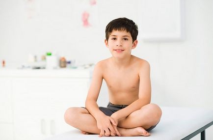 Mastopatie la adolescente și băieți, copii sub 8-12 ani