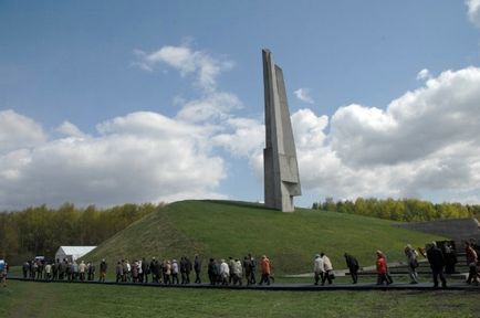 Complexul memorial 