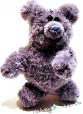 Mishka Teddy din pompe