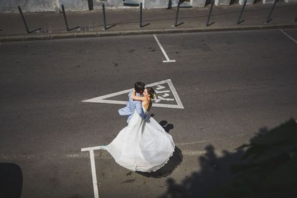 Menta Esküvői Maxim és Anastasia városi fotózás