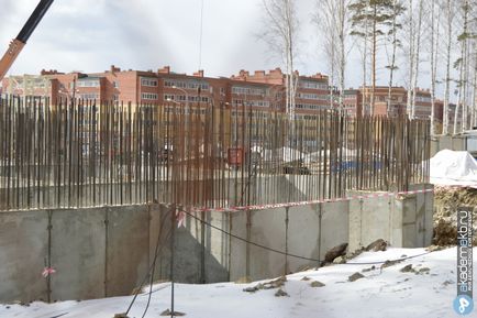 На чкалова - Краснолісся почалося будівництво будинку для співробітників фсб