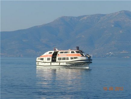 Nafplion (Nafplion), Görögország - körutazás dokkolt a port, hogyan lehet eljutni a város központjában,