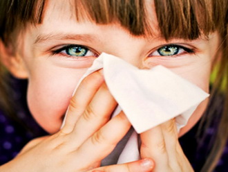 Rasă nasul la un copil de 6 luni decât o răceală severă la copii