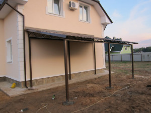 Carport pentru masina ta cu mâinile tale este făcut destul de simplu, DIY!