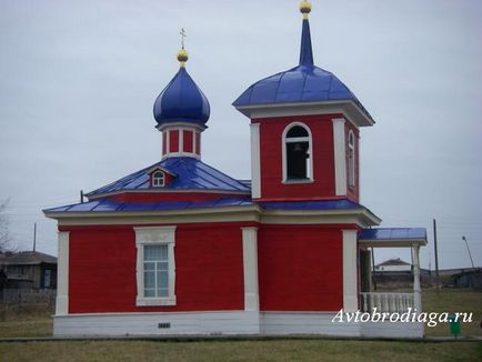 Нижній Сінячіхе - музей заповідник дерев'яного зодчества, автобродяга