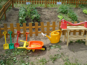 Оформлення ділянки в дитячому саду, моя крихітка