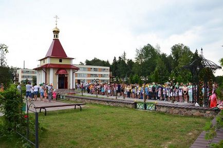 Capela este consacrată în sanatoriu pentru copii 