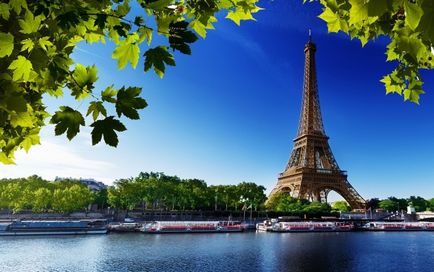 Parisul este un oraș al dragostei și romantismului