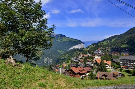 Az út a Jungfraujochra, hogy vizsgálják felül a turista kapuletta