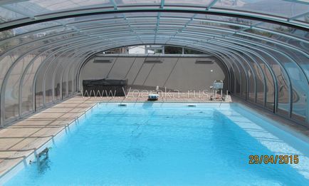 Pavilion piscină cu piscină pentru prestigiu
