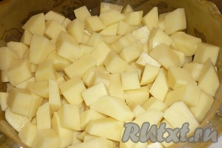 Рецепт кролика, тушкованого з картоплею - готуємо покроково з фото