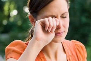 Tăierea ochilor - simptome, cauze și metode de tratament