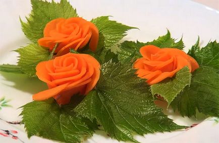 Роза з моркви