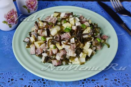 Салат з морською капустою і оселедцем, рецепт з картоплею і цибулею