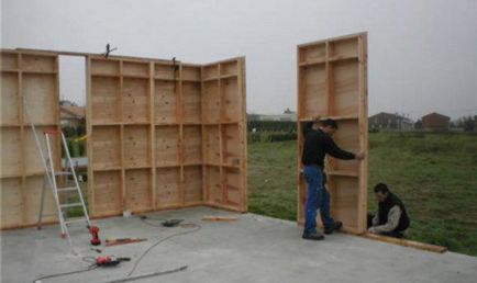 Titkok frame-panel ház (a ház) Titkok frame-panel házban