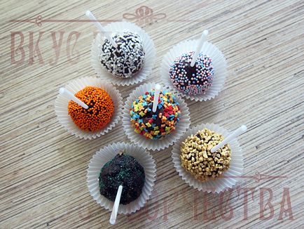 Csokitorta-pop recept fényképpel (recept) Csokitorta-pop recept egy fotó