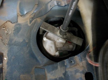 Înlăturarea unei pompe de benzină utilizând exemplul de redirecționare