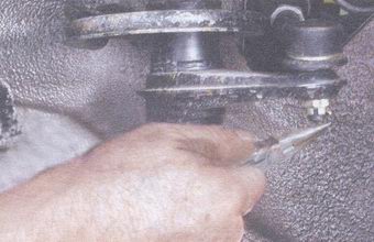 Demontarea și montarea acționării roților din față - repararea autoturismelor ваз 2108, ваз 2109, ваз 21099