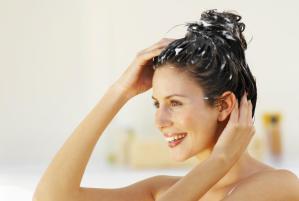 Сольовий пілінг для шкіри голови в домашніх умовах