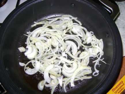 Gomba mártással (recept lépésről lépésre képekkel) (receptek saláta) Champignon mártással (recept lépésről lépésre a fotó)