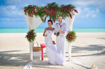 Весілля на пляжі фото, сукні, образ, ідеї, за кордоном