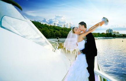 Весілля на теплоході в Москві весело, романтично і незвично