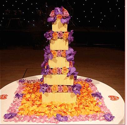 Nunta celor mai frumoase 100 de prăjituri de nuntă