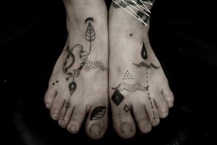 Татуювання на ступні чоловічі і жіночі ідеї, значення, фото, Юрец молодець