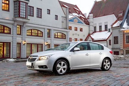 Chevrolet Aveo, chevrolet cruze hatchback test Baltic