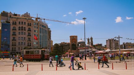 Strada istiklal în excursia de la Istanbul, povestea în care se află