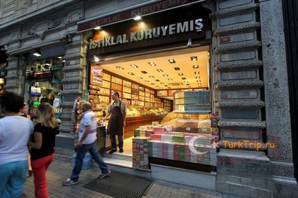 Strada istiklal din Istanbul fotografie și descriere