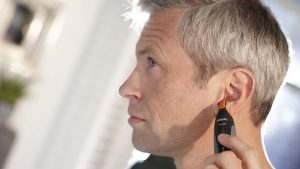Părul în urechile celor mai bune metode de eliminare a bărbaților