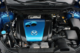 Înlocuirea anvelopelor anti-îngheț Mazda 3