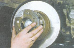 Înlocuirea lubrifiantului în rulmenții butucilor roților din față de pe autovehiculul VAZ 2106