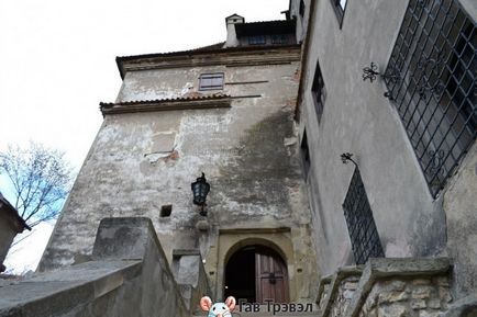 Castelul contelui Dracula din România (g