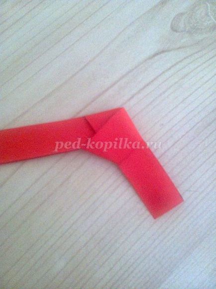 Asteriscuri de hârtie în tehnica origami