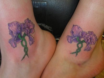 26 nőies tetoválás a bokáján - tetoválás