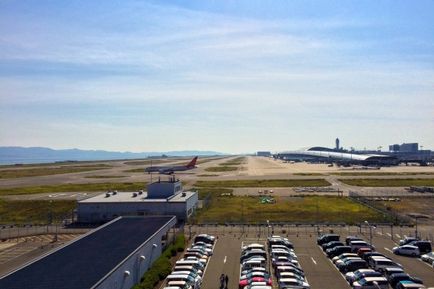 Aeroporturi din Osaka - arrivo