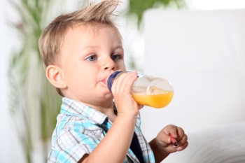 Az aceton a vizeletben a gyermek okoz, tünetei és kezelése, diéta