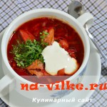 Borsch cu șprot în roșii - când nu există carne în casă