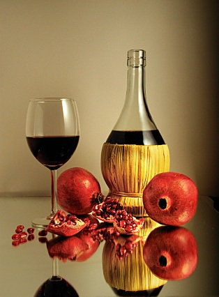 Ce este util pentru vinul de rodie, enciclopedia de lichioruri