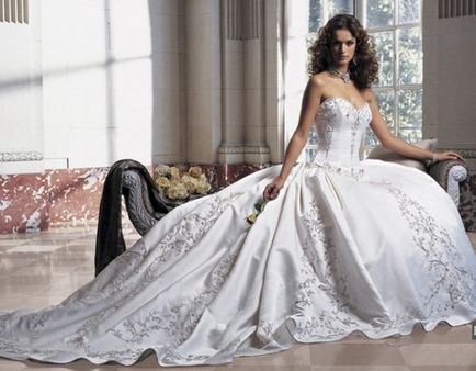 Елітні весільні сукні - зразок ідеалу у весільній моді, жіночий рай