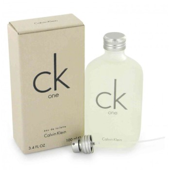 A történelem sikere Calvin Klein (Klein) History Calvin Klein siker