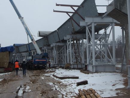 Törmelék a központ érhető el fél óra