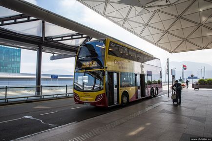 De la centrul orașului, Hong Kong la aeroport cu autobuzul